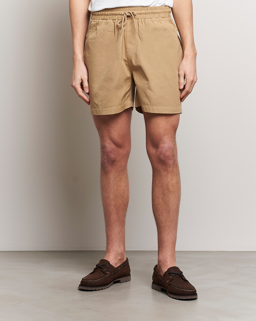 Herre | Klær | Colorful Standard | Classic Organic Twill Drawstring Shorts Desert Khaki