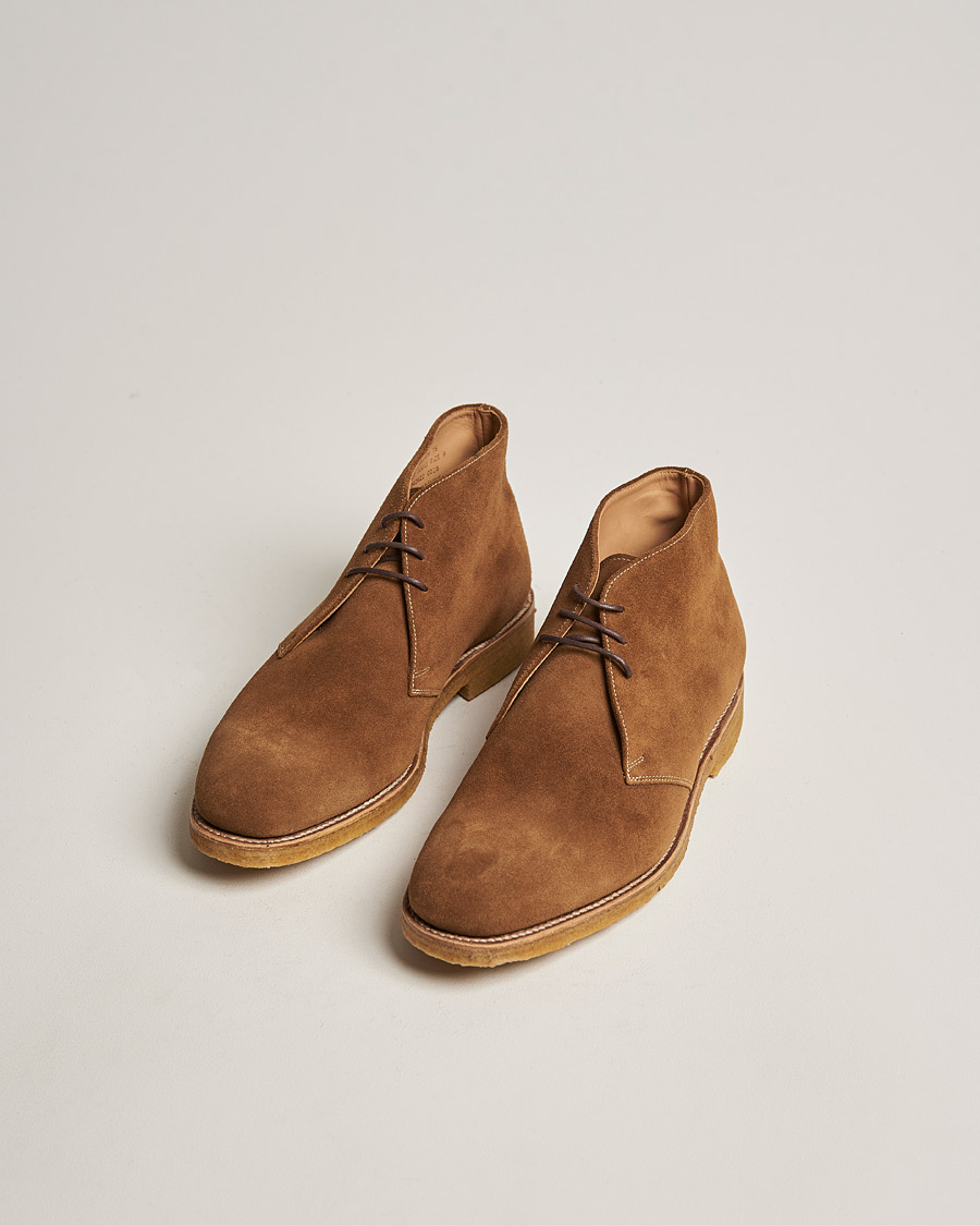 Herre | Håndlagde sko | Loake 1880 | Rivington Suede Crepe Sole Chukka Tan