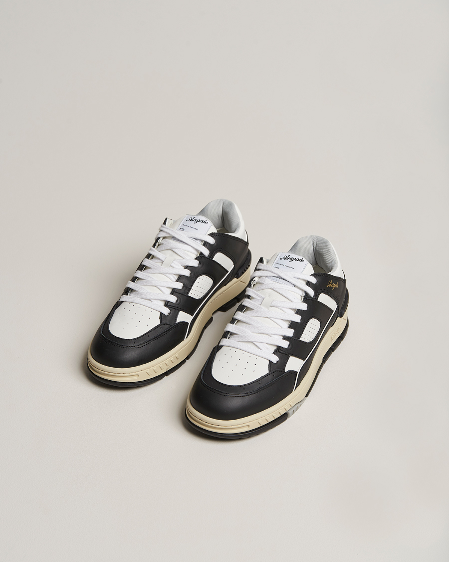 Herre | Svarte sneakers | Axel Arigato | Area Lo Sneaker Black/White