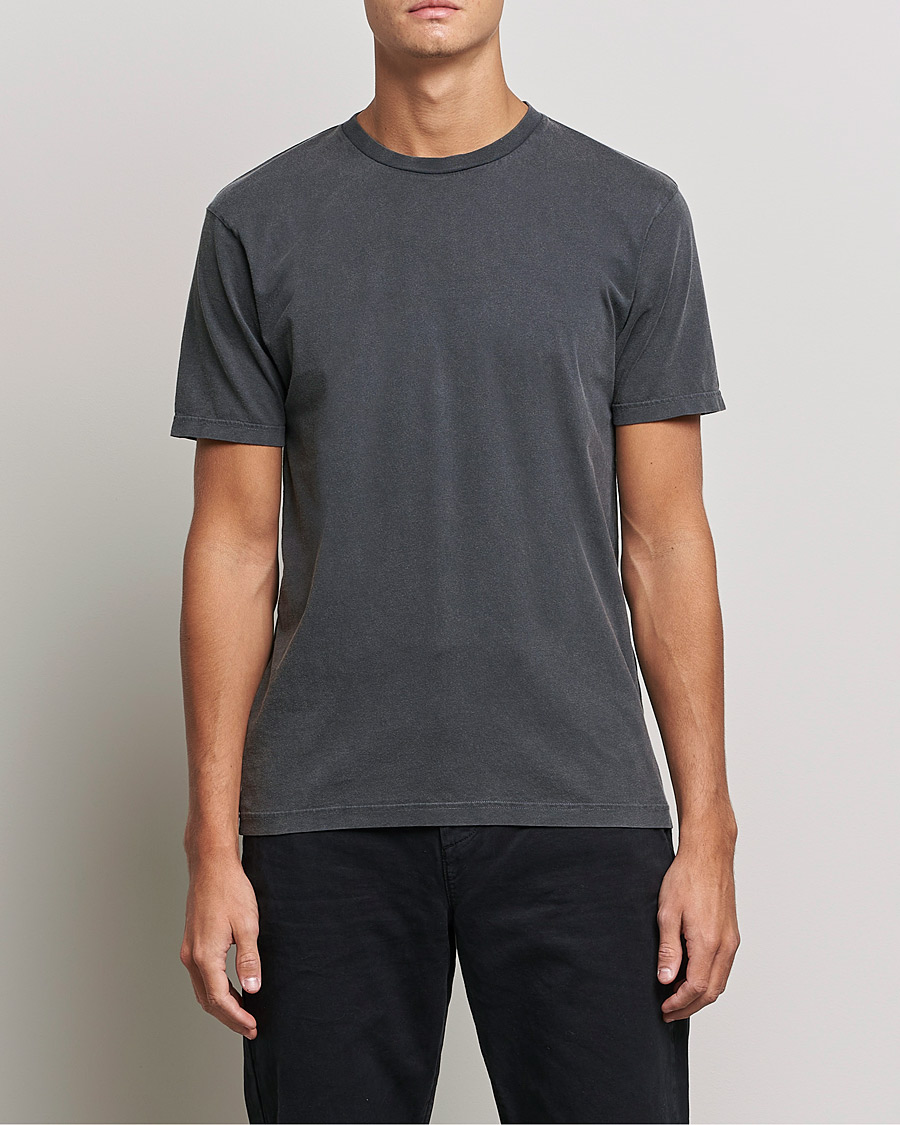 Herre | Svarte t-skjorter | Colorful Standard | Classic Organic T-Shirt Faded Black