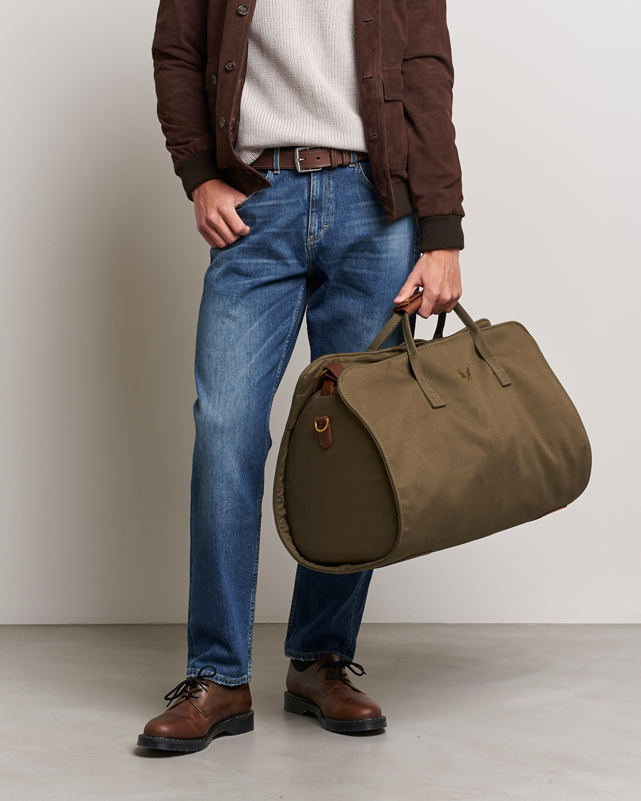 Herre |  |  | Bennett Winch Canvas Suit Carrier Holdall Olive