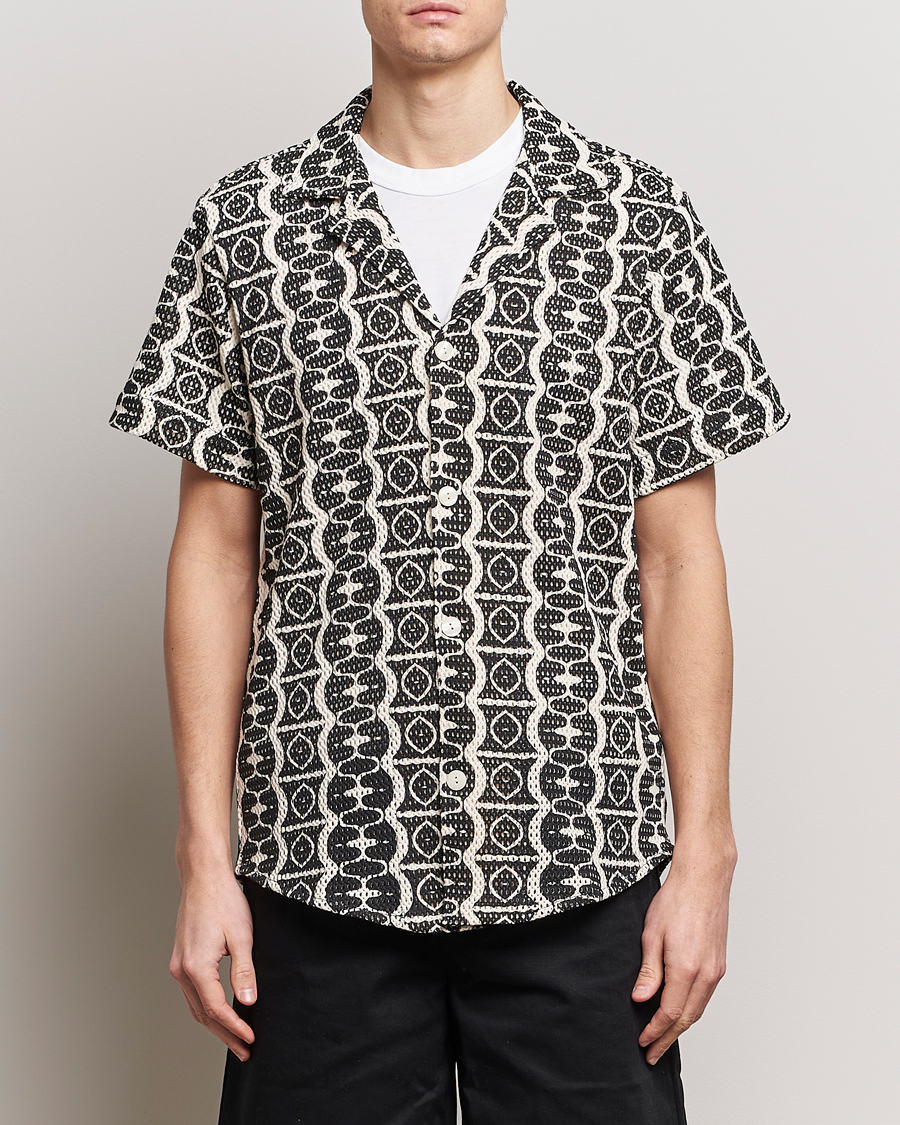 Herre | Kortermede skjorter | OAS | Short Sleeve Cuba Net Shirt Hypnotise