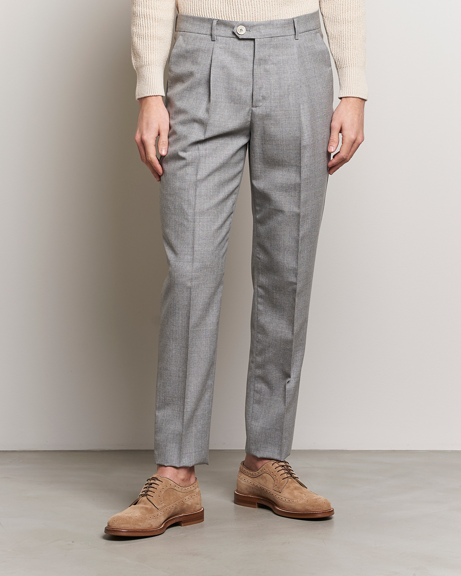 Herre | Penbukser | Brunello Cucinelli | Pleated Wool Trousers Light Grey