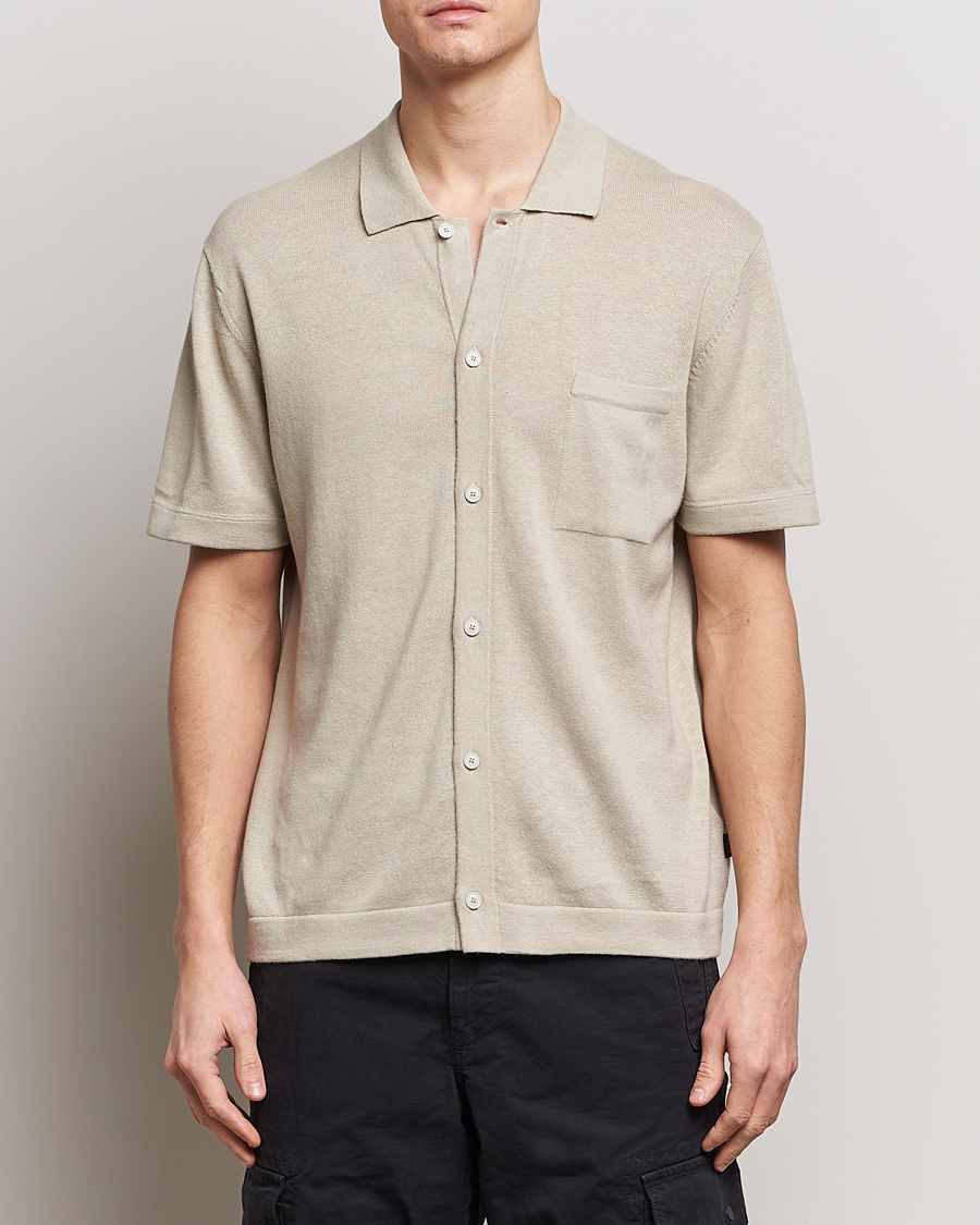 Herre | BOSS ORANGE | BOSS ORANGE | Kamiccio Knitted Short Sleeve Shirt Light Beige