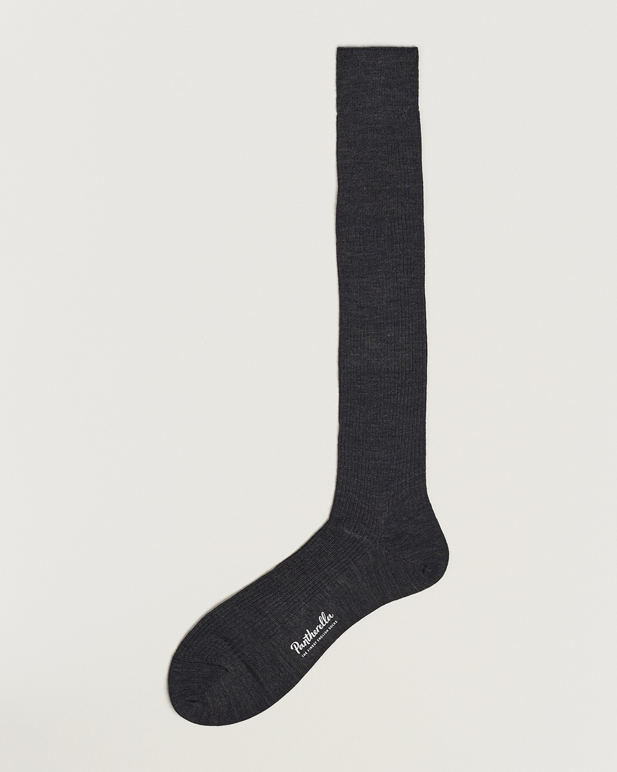 Pantherella Naish Long Merino/Nylon Sock Charcoal – Grå