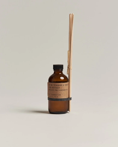 Herre | P.F. Candle Co. | P.F. Candle Co. | Reed Diffuser No. 4 Teakwood & Tobacco 103ml