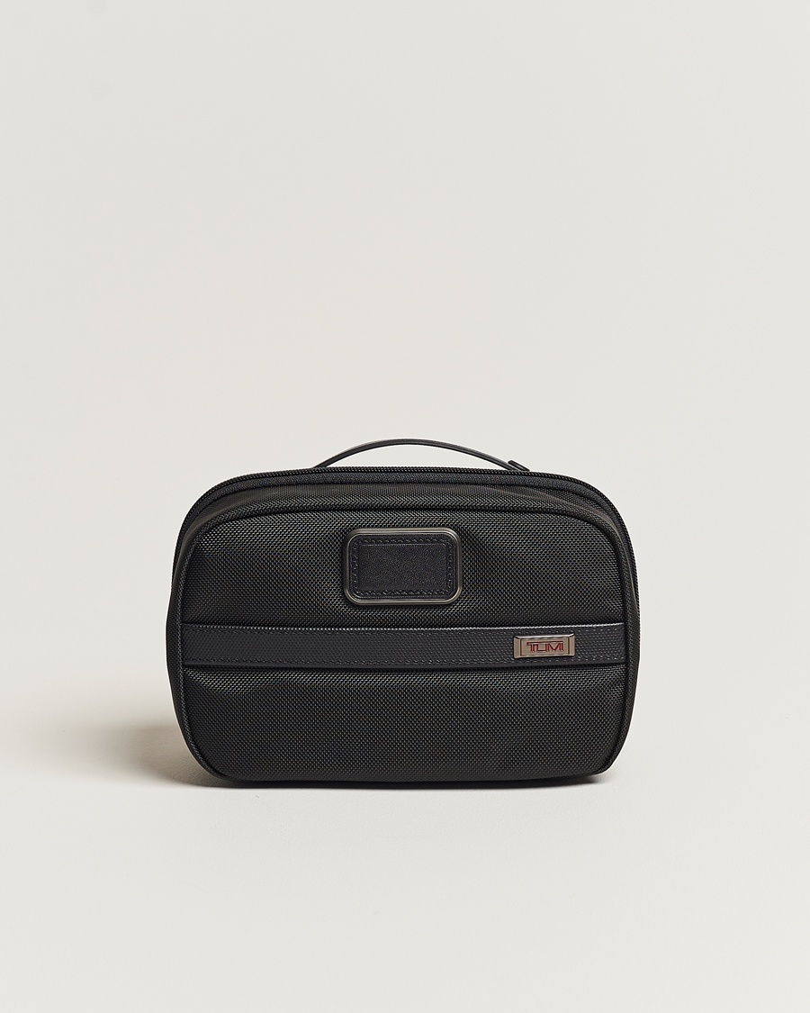 TUMI Alpha 3 Split Travel Kit Black – Svart