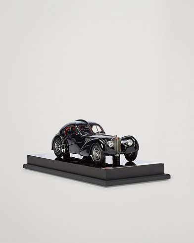 Herre | Ralph Lauren Holiday Dressing | Ralph Lauren Home | 1938 Bugatti Type 57S Atlantic Coupe Model Car Black
