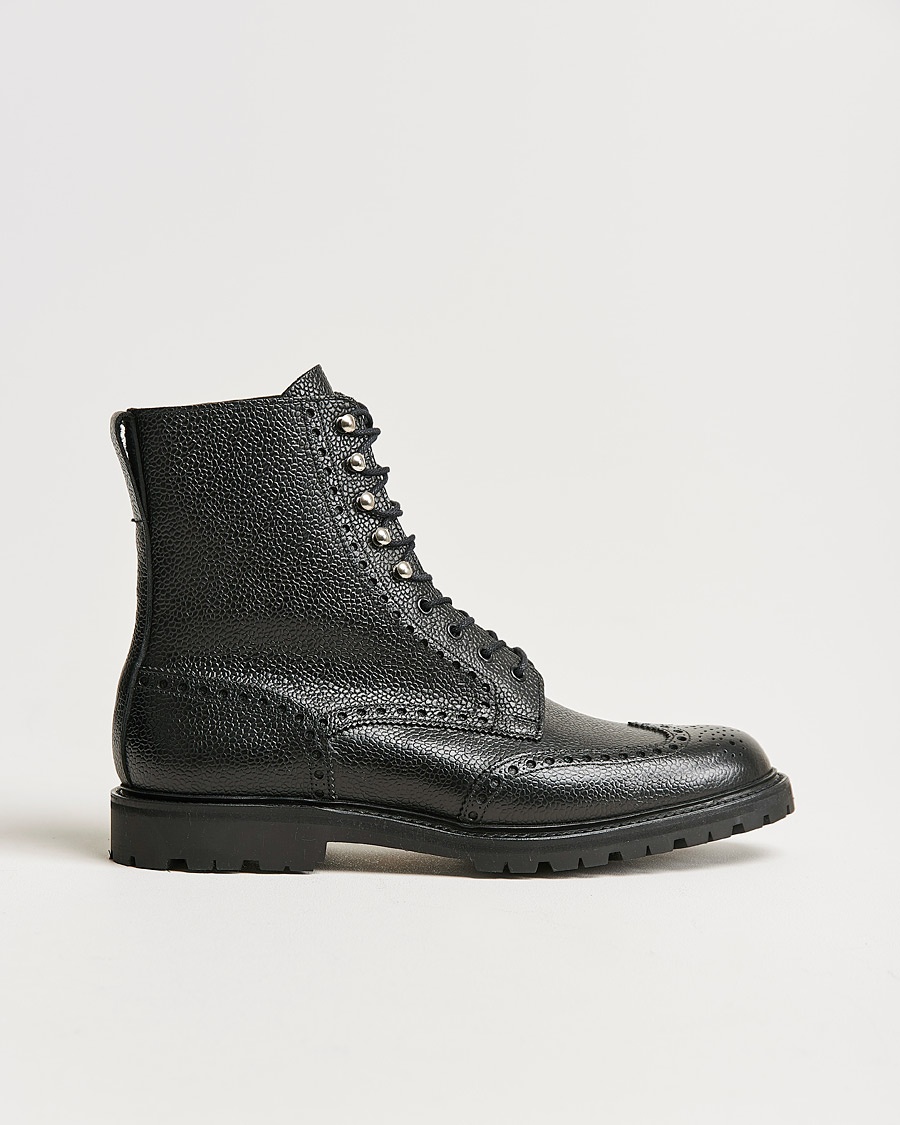 Crockett & Jones Islay Scotch Grain Vibram Boot Black Calf – Svart