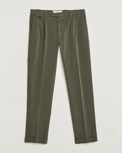 Herre | Italian Department | Briglia 1949 | Easy Fit Pleated Cotton Stretch Chino Military