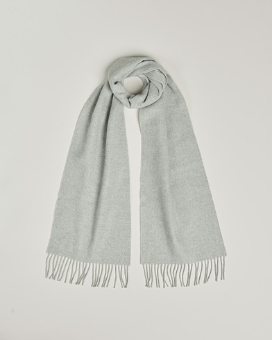 Herre | Begg & Co | Begg & Co | Vier Lambswool/Cashmere Solid Scarf Silver