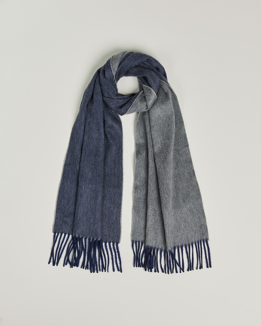 Herre | | Begg & Co | Arran Reversible Cashmere Scarf Navy/Grey
