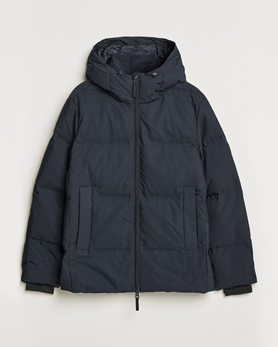 A Day's March Yangra Puffer Jacket Black – Blå