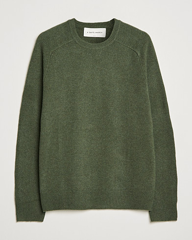 Herre | Business & Beyond | A Day's March | Brodick Lambswool Sweater Olive