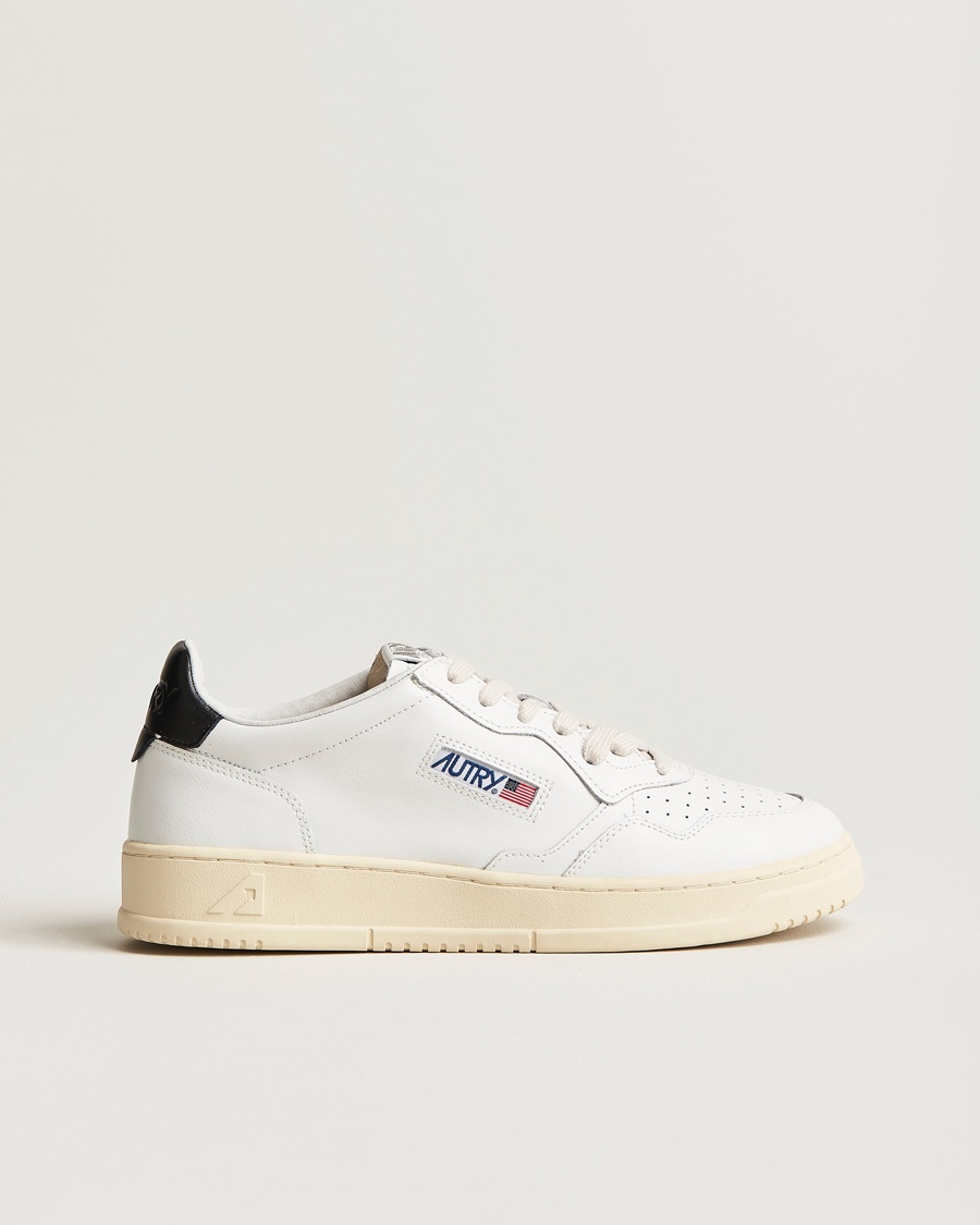 Autry Medalist Low Sneaker White/Black – Hvit