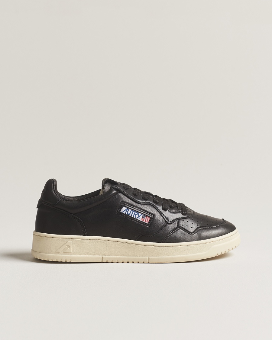 Autry Medalist Low Sneaker Black – Svart
