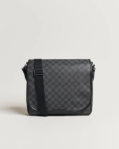 Herre | Pre-Owned & Vintage Bags | Louis Vuitton Pre-Owned | Daniel MM Satchel Leather Bag Damier Graphite