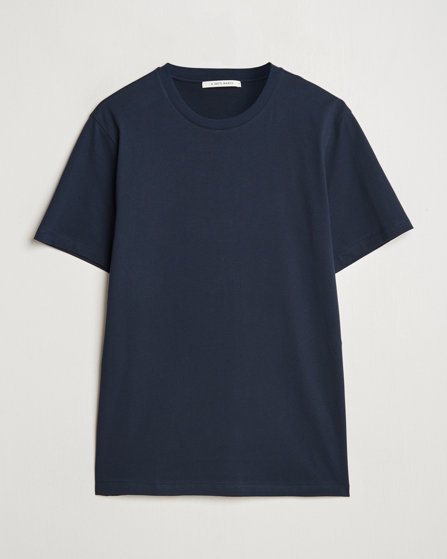A Day's March Midweight T-Shirt Navy – Blå