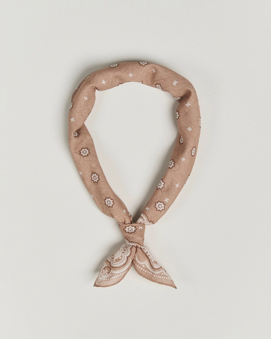 Herre | Assesoarer | Amanda Christensen | Cotton Voilé Printed Medallion Bandana Sand