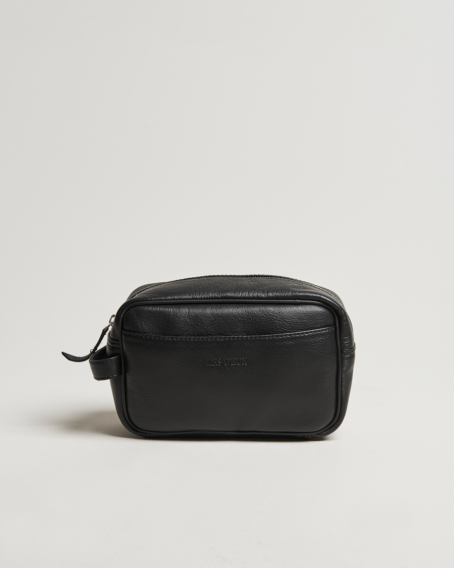 LES DEUX Leather Washbag Black – Svart