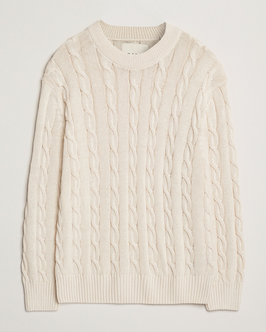 Herre | Klær | GANT 240 Mulberry Street | Cable Crew Neck Sweater Cream