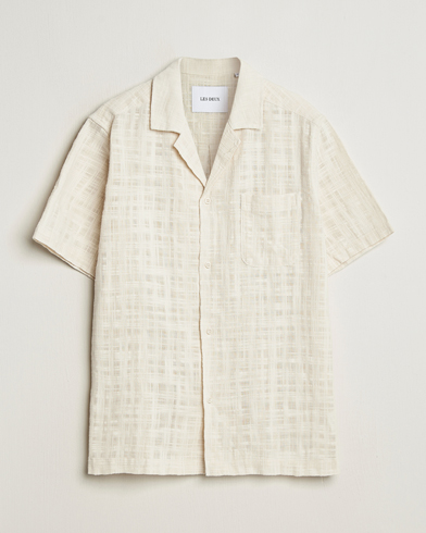 Herre | Nye produktbilder | LES DEUX | Lesley Slub Short Sleeve Shirt Ivory