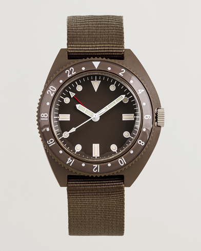 BEAMS PLUS Type-P24 Utility Watch Olive – Grønn