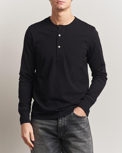 Merz b. Schwanen Classic Fit Sturdy Organic Cotton Henley Black – Svart