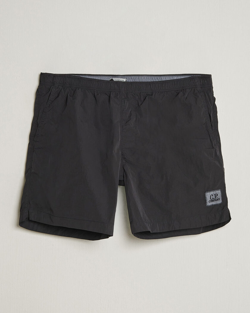 C.P. Company Eco Chrome Logo Swimshorts Black – Svart