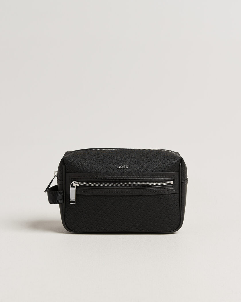 BOSS BLACK Daxter Monogram Leather Washbag Black – Svart