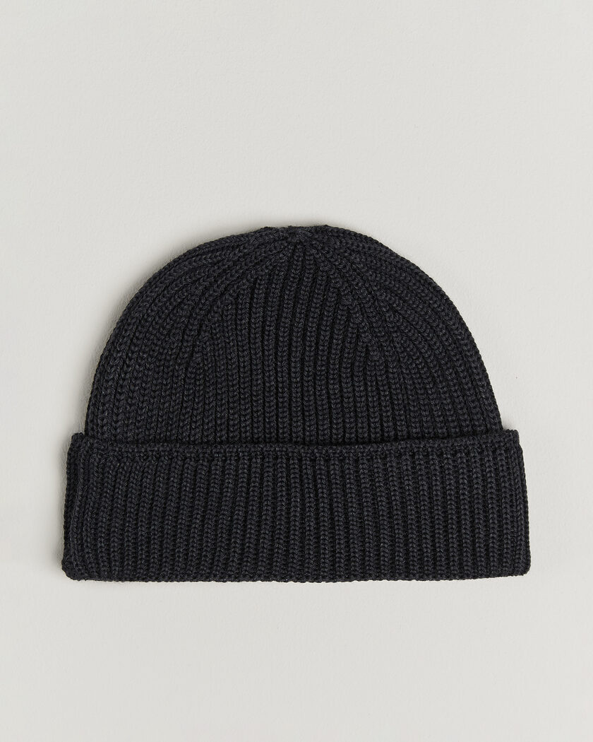 S.N.S. Herning Fender Beanie Magnetite Black – Svart
