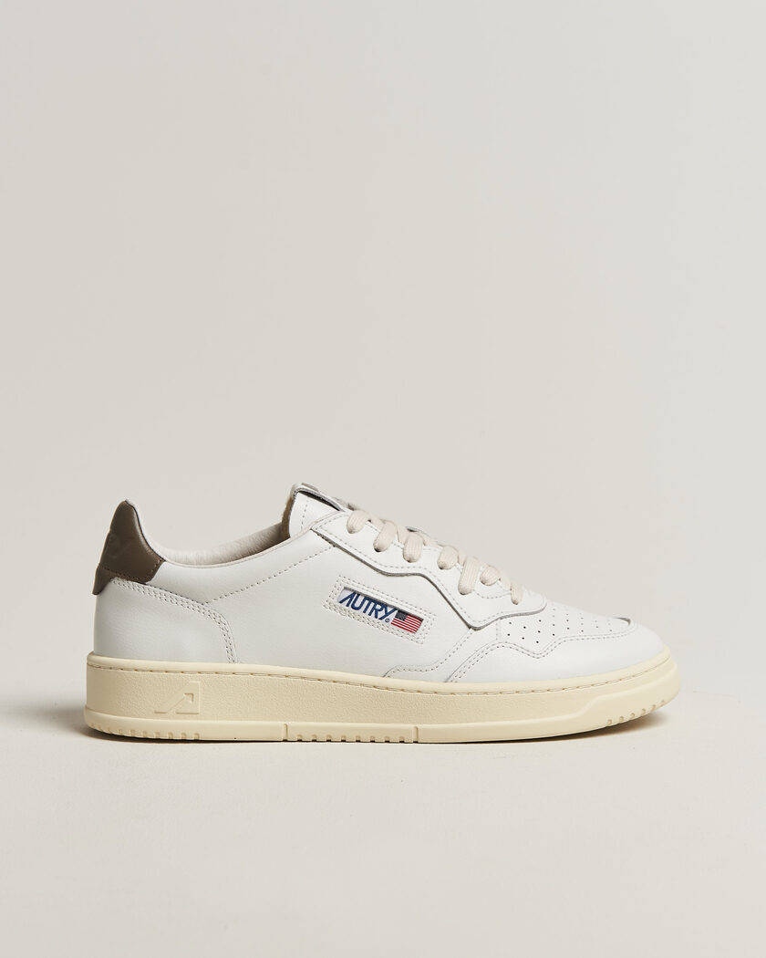 Autry Medalist Low Sneaker White/Chocolate – Hvit