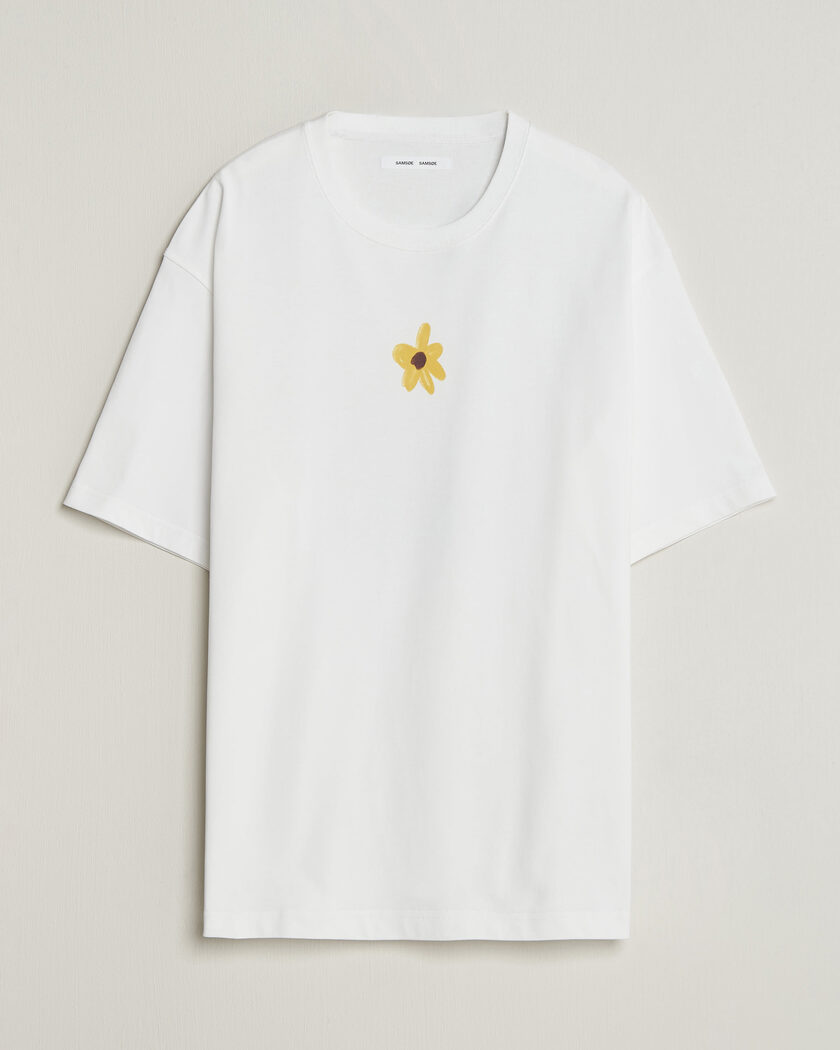Samsøe Samsøe Giles Printed Crew Neck T-Shirt White Flowers – Hvit