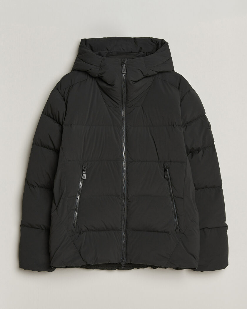 Sail Racing Cloud Stretch Down Hooded Jacket Carbon – Svart