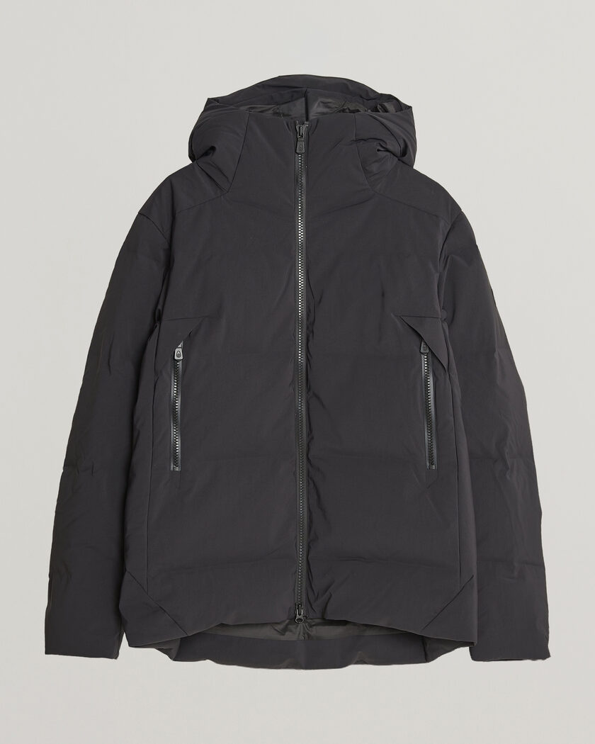 Sail Racing Arc Down Hooded Jacket Carbon – Svart