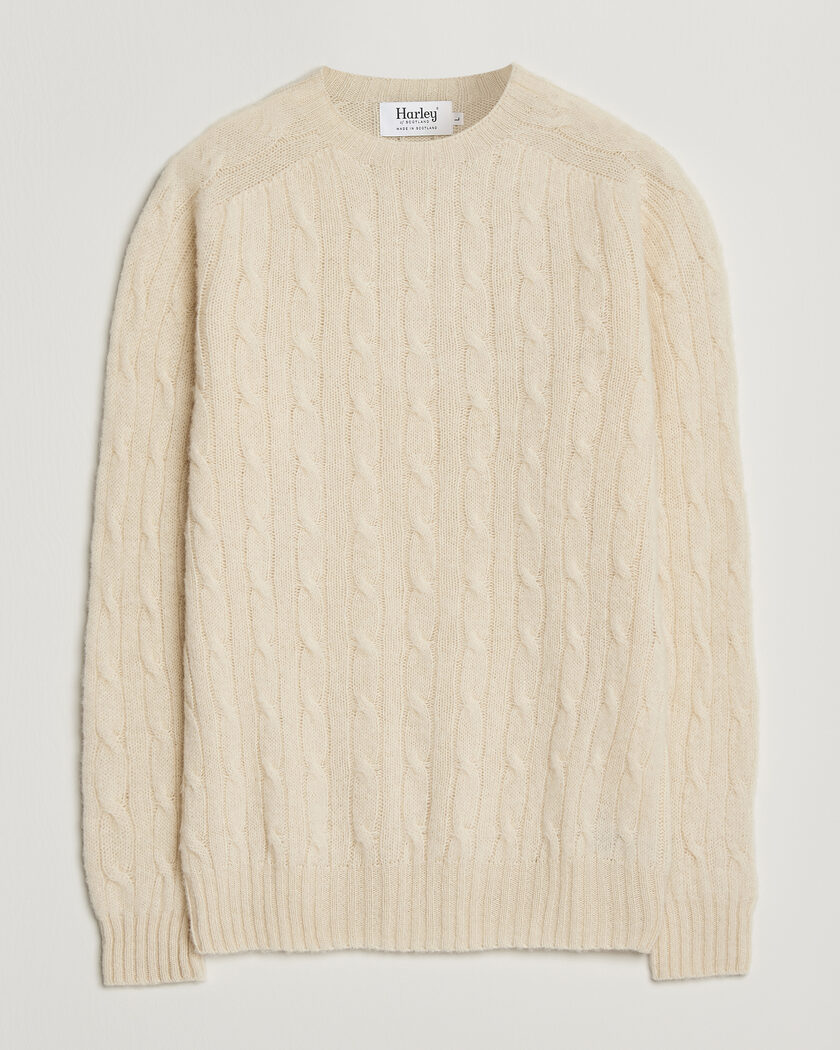 Harley Of Scotland Brushed Supersoft Lambswool Cable Vanilla – Hvit