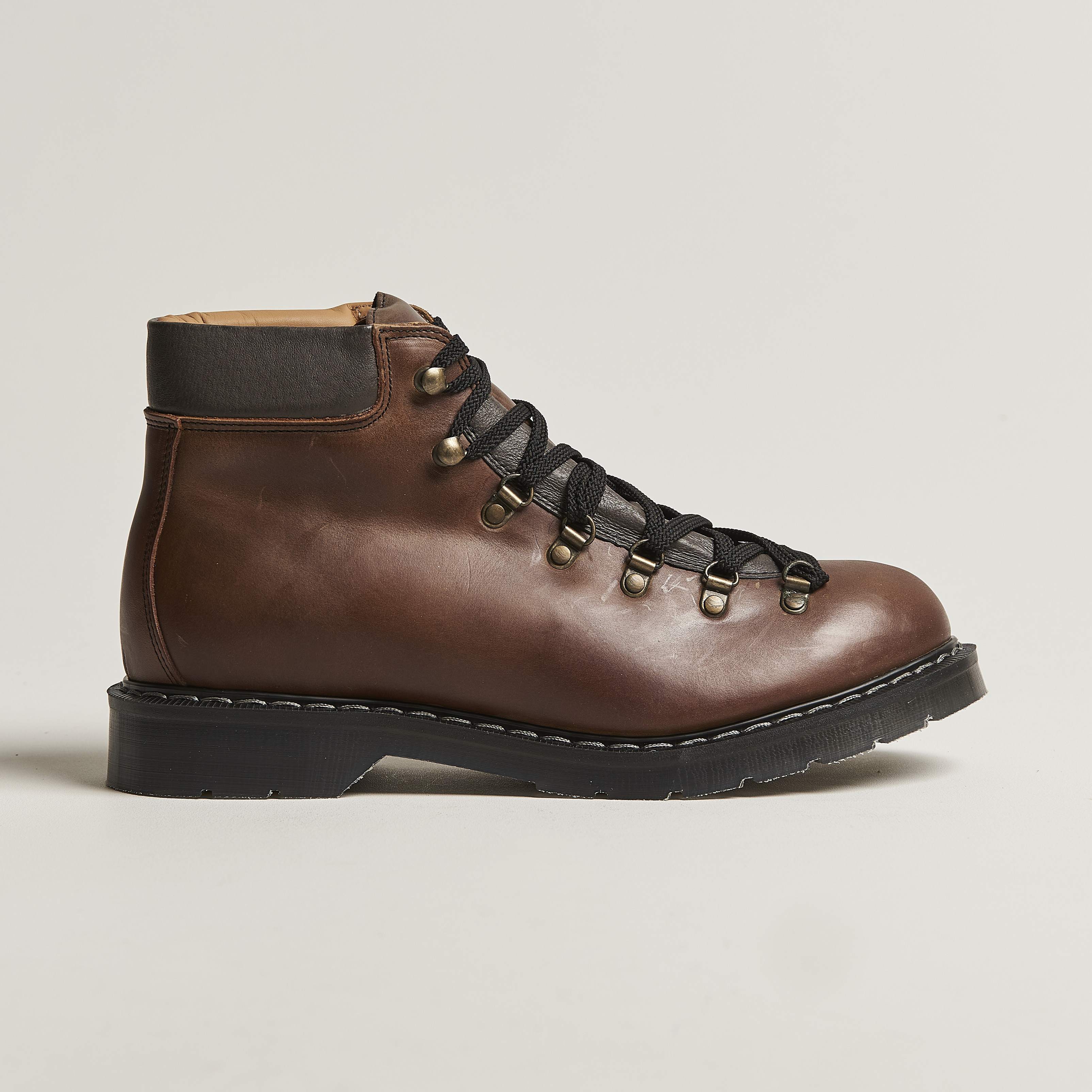 Solovair Urban Hiker Boot Gaucho hos CareOfCarl.no