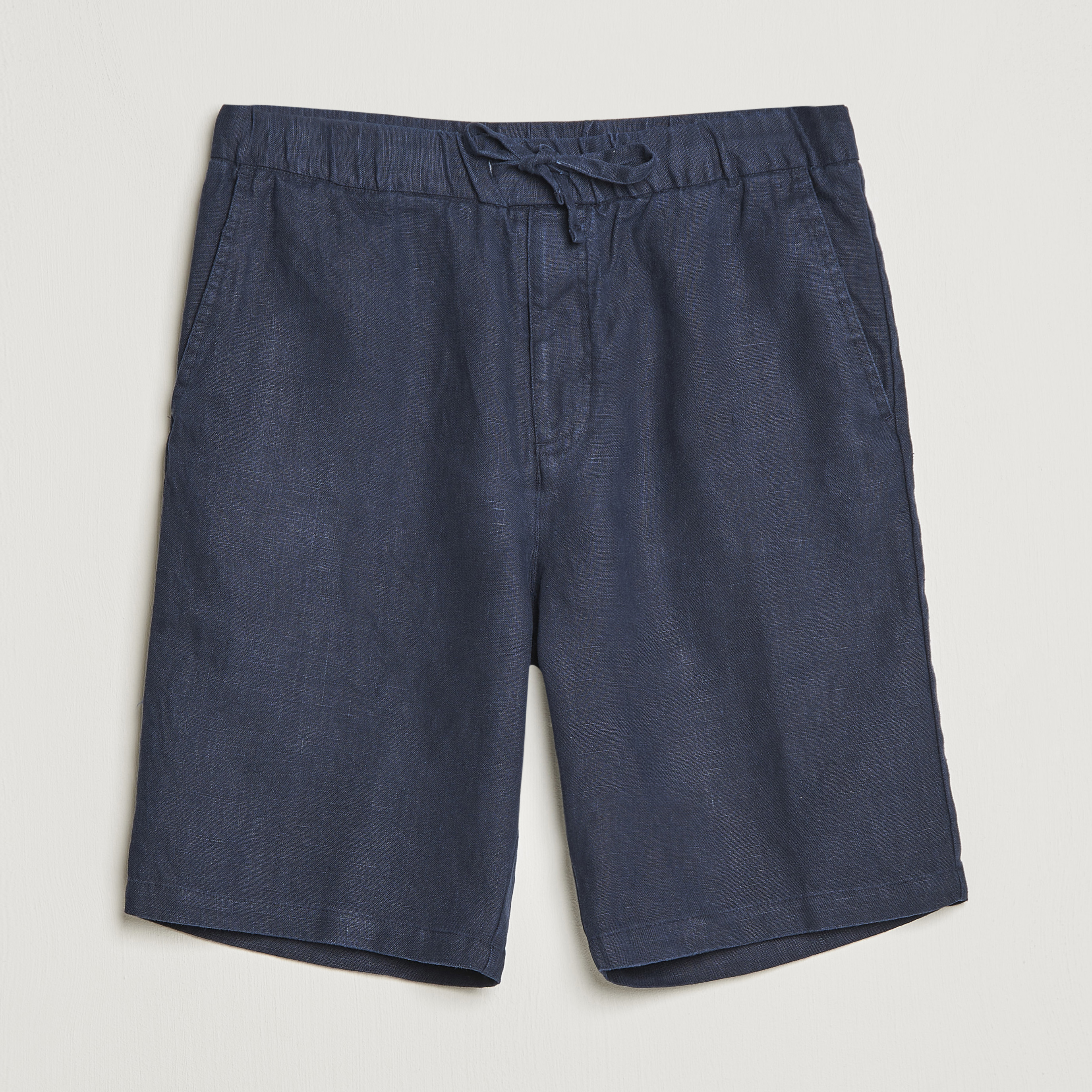 NN07 Keith Drawstring Linen Shorts Navy hos CareOfCarl.no