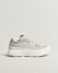  005 Running Sneakers Neve