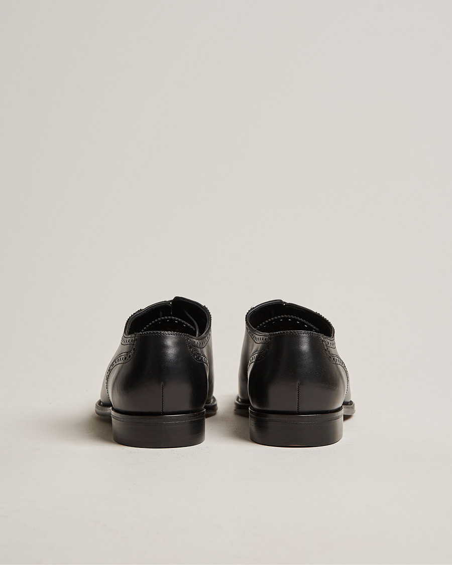 Herre | Loake 1880 Strand Brogue Black Calf | Loake 1880 | Strand Brogue Black Calf