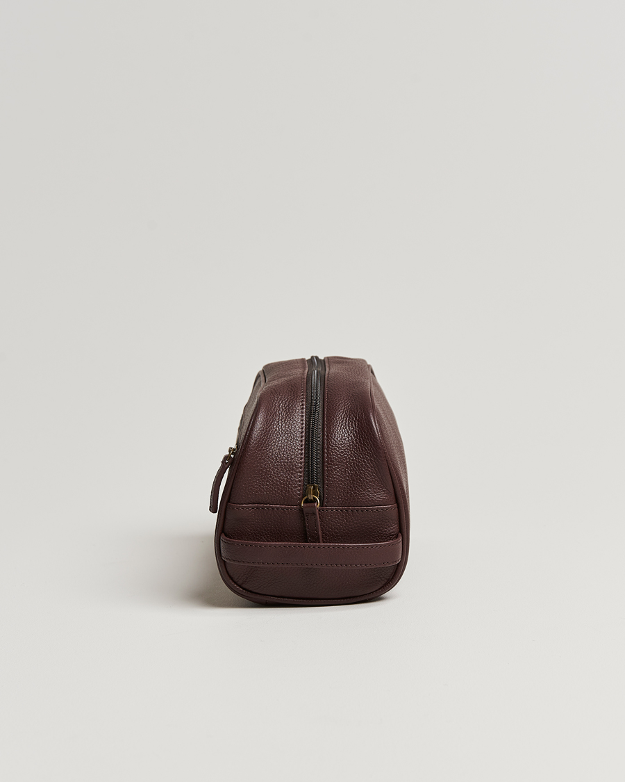 Herre | Best of British | Barbour Lifestyle | Leather Washbag Dark Brown