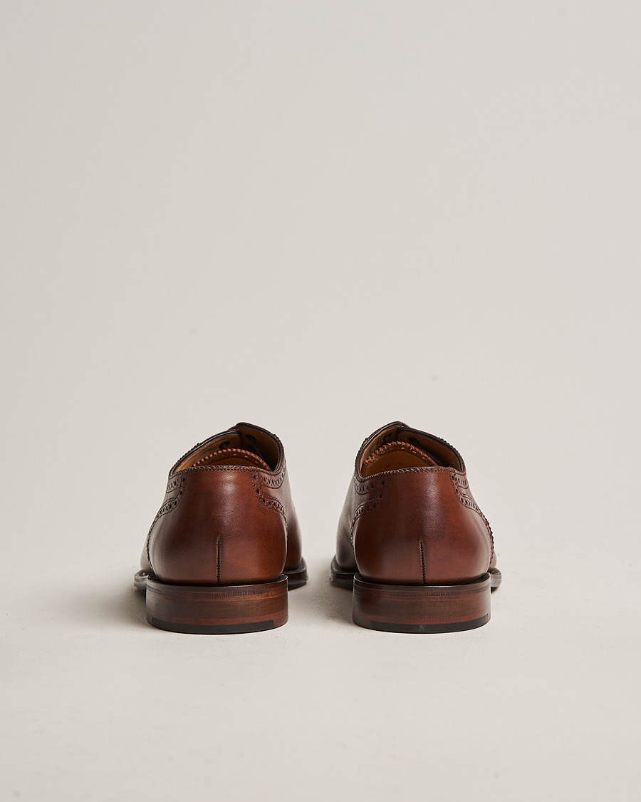 Herre | Brogues | Loake 1880 | Strand Brogue Mahogany Burnished Calf