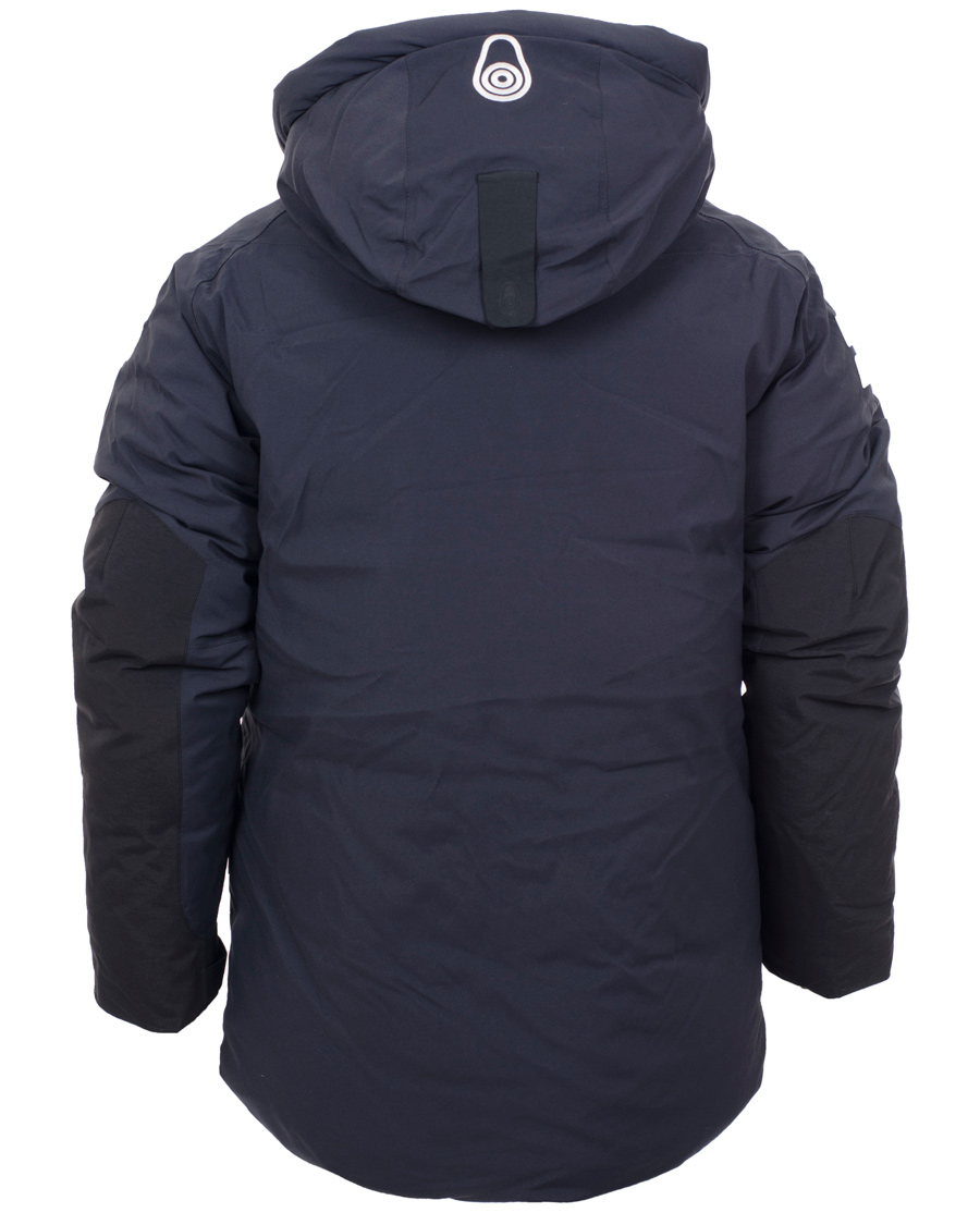 Sail Racing Pole Down Parka Navy hos CareOfCarl.no