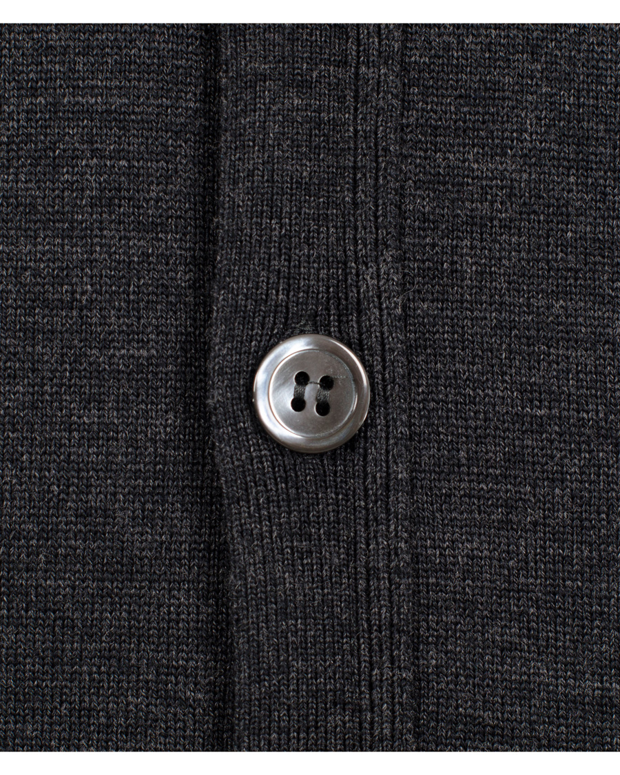 Herre | Gensere | John Smedley | Gerrard Extra Fine Merino Waistcoat Charcoal