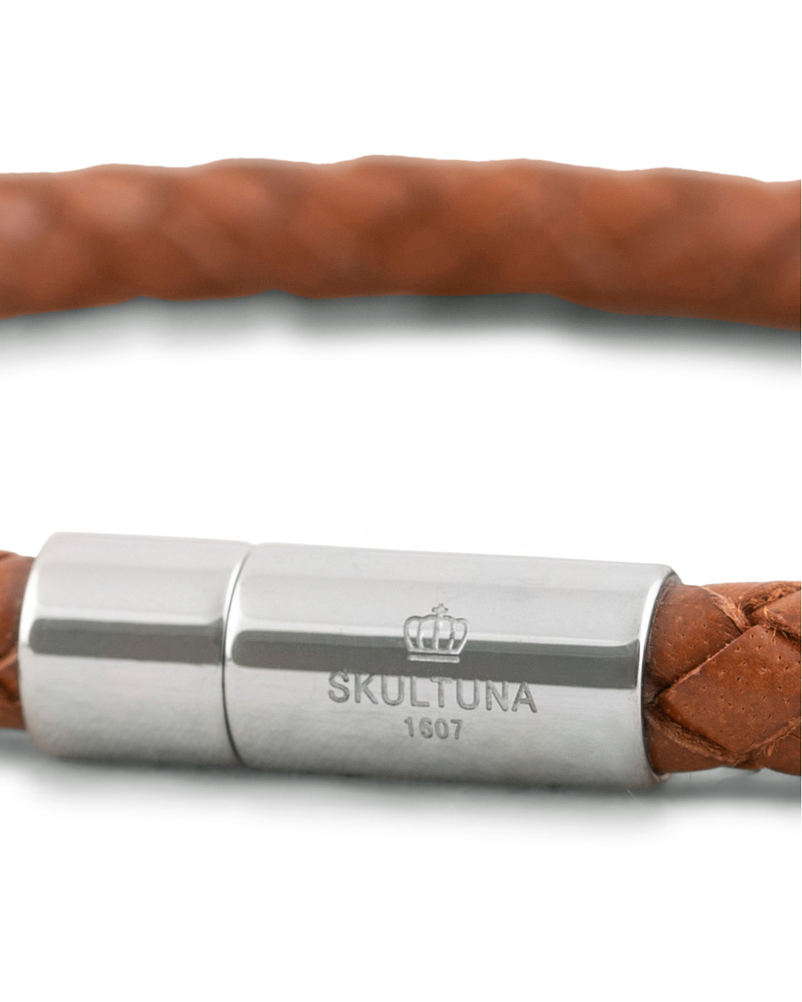 Herre | Skultuna One Row Leather Bracelet Brown Steel | Skultuna | One Row Leather Bracelet Brown Steel