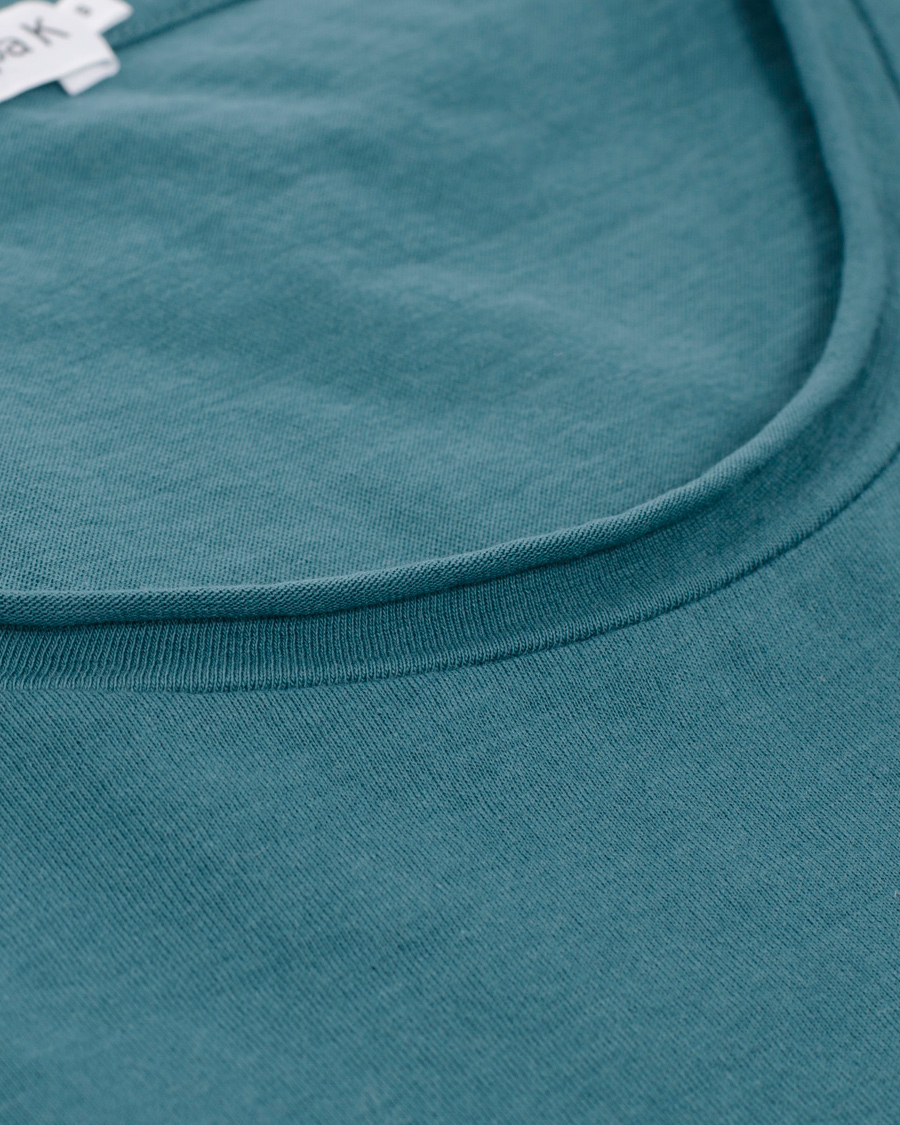 Herre | T-Shirts | Filippa K | Single Jersey Roll Edge Tee Octane Green