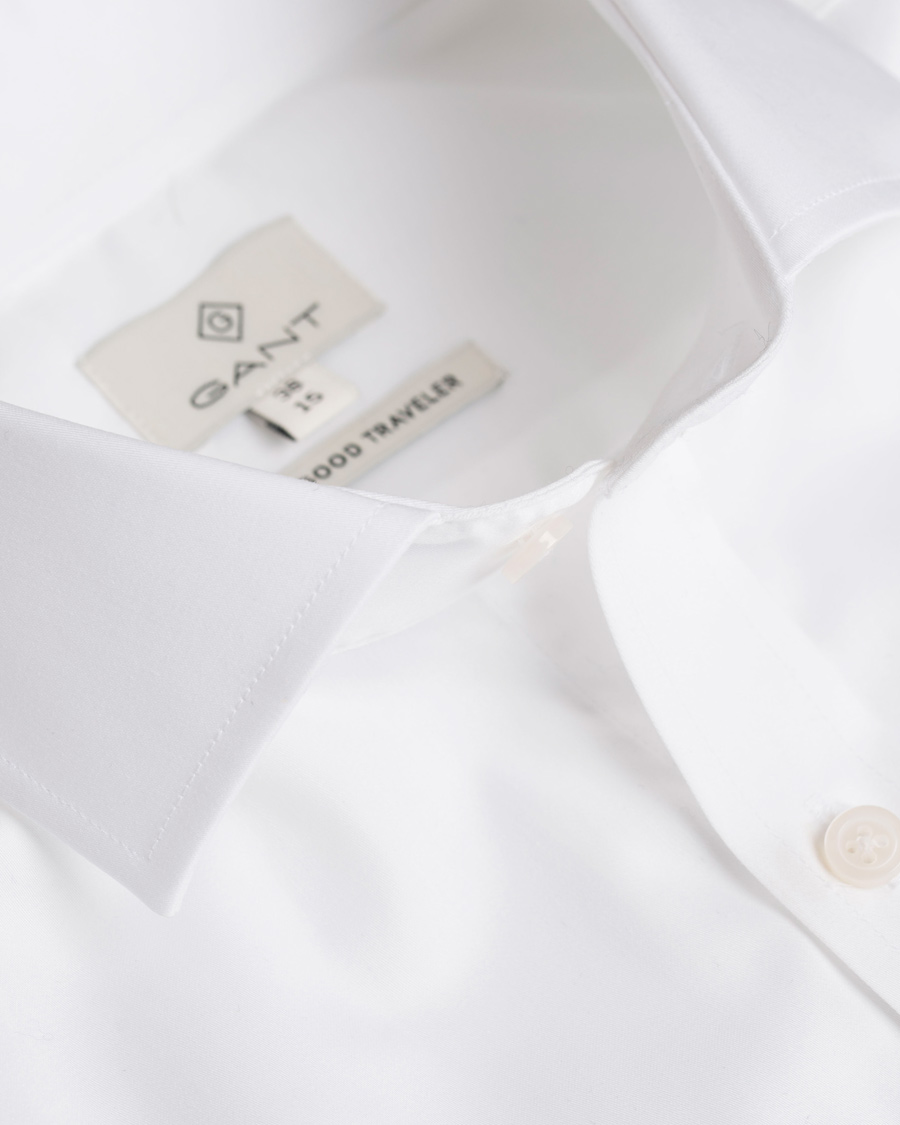 Herre | Skjorter | GANT Diamond G | Fine Satin Weave Fitted Body Shirt White