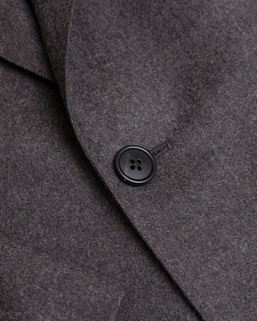 Herre | Dresser | Gieves & Hawkes | Peak Lapel Flannel Suit Charcoal