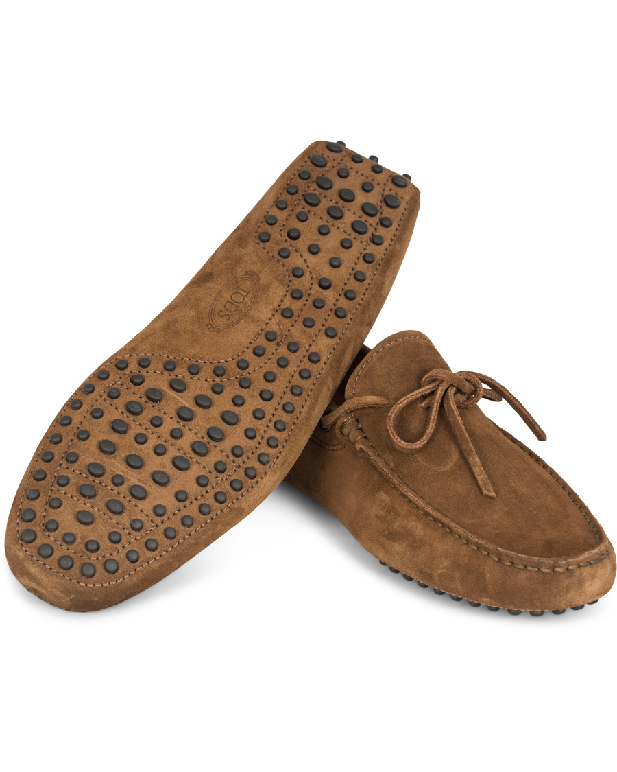 Herre | Tod's Laccetto Gommino Carshoe Light Brown Suede | Tod's | Laccetto Gommino Carshoe Light Brown Suede