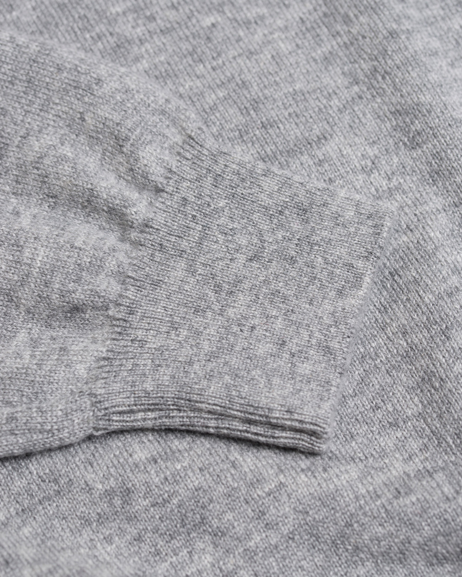 Herre | Gensere | Johnstons of Elgin | Cashmere Crew Neck Light Grey